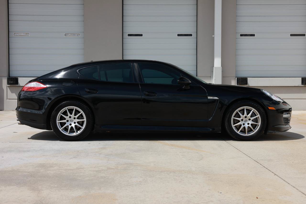 Used 2013 Porsche Panamera image 13