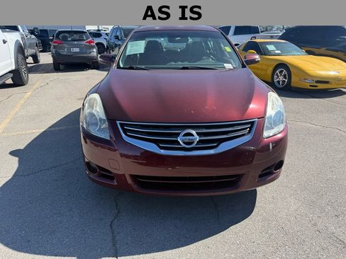 Used 2012 Nissan Altima 3.5 SR w/ Sport Pkg image 2