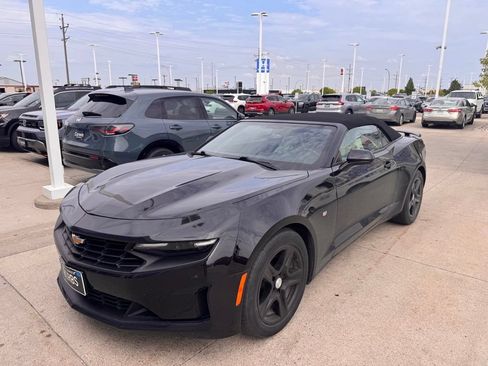 Used 2023 Chevrolet Camaro LT RWD image 8