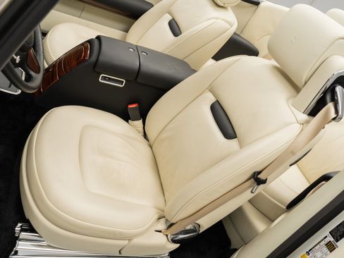 Used 2008 Rolls-Royce Phantom Drophead Coupe RWD image 25