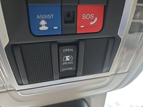 Used 2022 RAM 1500 Laramie image 82