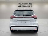 Used 2023 Nissan Kicks SR w/ SR Premium Package image 4