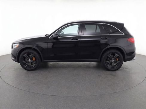 Used 2018 Mercedes-Benz GLC 300 image 4