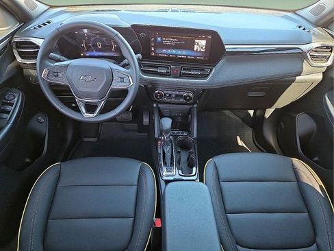 New 2025 Chevrolet TrailBlazer ACTIV w/ Convenience Package FWD image 14