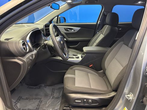 Used 2024 Chevrolet Blazer LT w/ Convenience Package FWD image 12