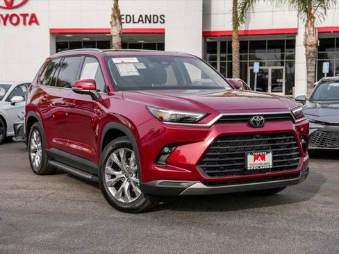 Certified 2026 Toyota Grand Highlander Limited image 1