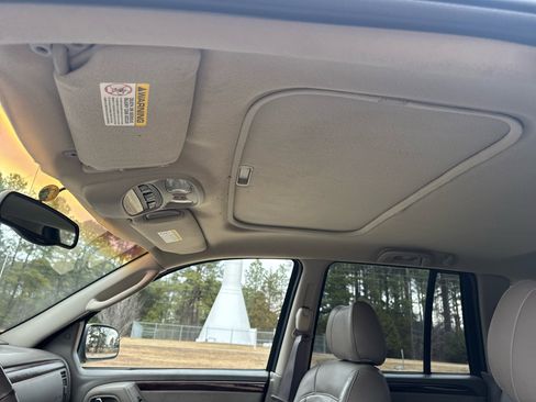 Used 2002 Jeep Grand Cherokee Limited image 13