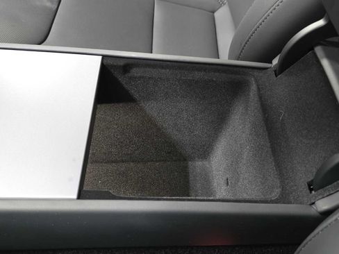 Used 2025 Tesla Model 3 Long Range RWD image 36
