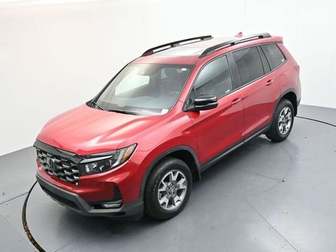 Used 2023 Honda Passport TrailSport image 38