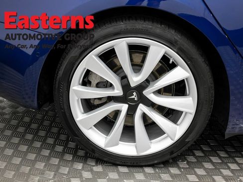 Used 2020 Tesla Model 3 Standard Range RWD image 24