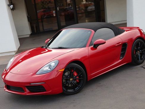 Used 2017 Porsche 718 Boxster S RWD image 62