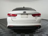 Used 2018 Kia Optima EX w/ Premium Package image 4