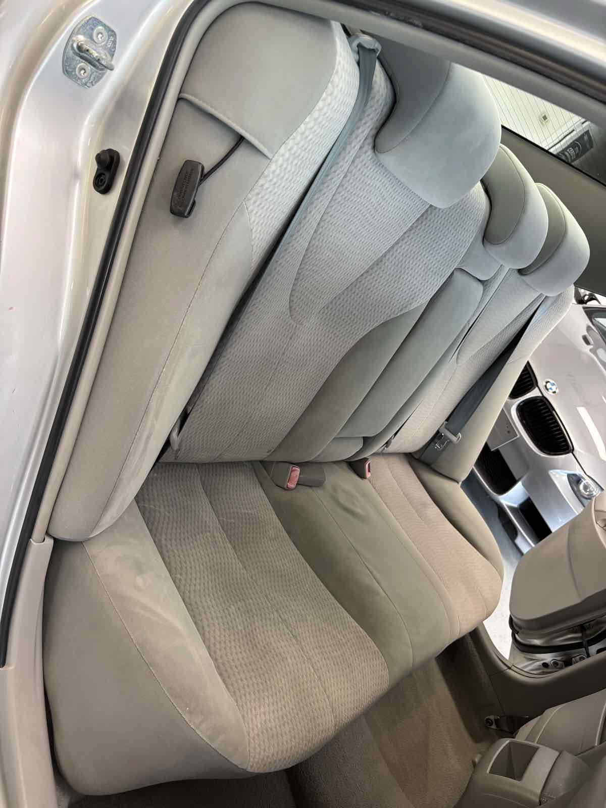 Used 2011 Toyota Camry LE w/ LE Extra-Value Pkg FWD image 24
