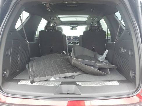 New 2026 Chevrolet Tahoe Premier w/ Sun And Tow Package AWD/4WD image 8