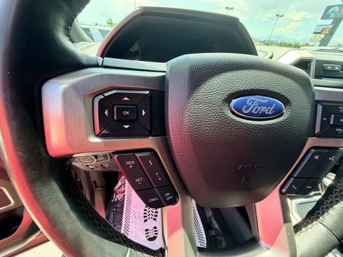 Used 2020 Ford F150 Platinum w/ Equipment Group 701A Luxury AWD/4WD image 13