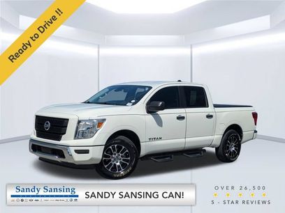 Used 2022 Nissan Titan SV