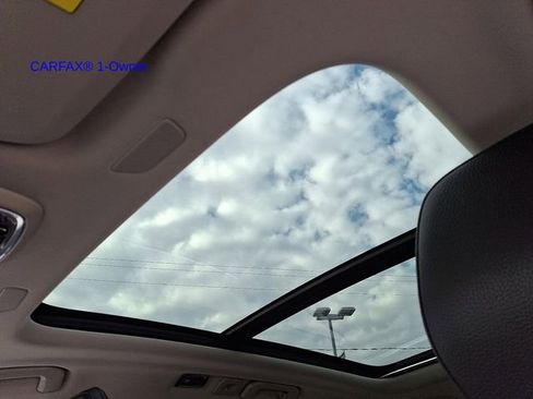 Used 2021 Volvo XC60 T8 Inscription Expression w/ Advanced Package image 16