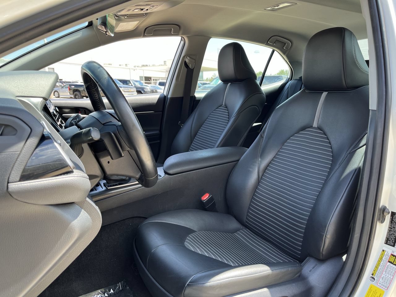 Used 2024 Toyota Camry SE FWD image 22