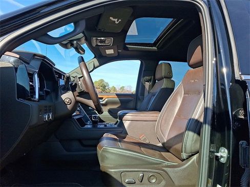 Used 2023 GMC Sierra 1500 Denali w/ Denali Reserve Package image 13