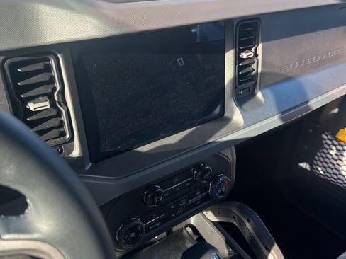 Used 2024 Ford Bronco Big Bend image 12