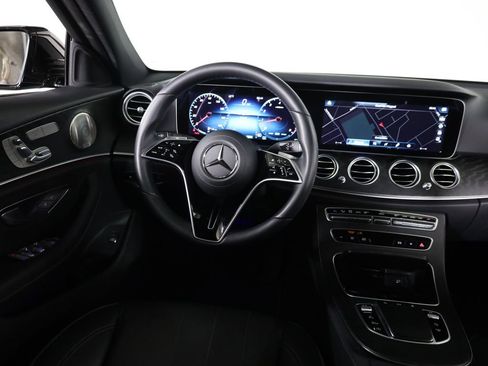 Used 2022 Mercedes-Benz E 450 4MATIC Sedan image 41