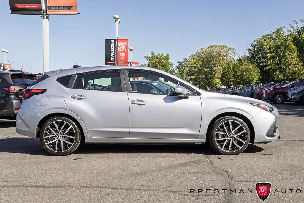 Used 2025 Subaru Impreza 2.0i Sport AWD/4WD image 17