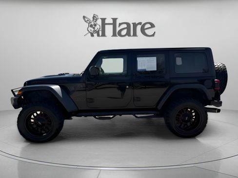 Used 2020 Jeep Wrangler Unlimited Rubicon w/ Uconnect 4C Nav & Sound Group AWD/4WD image 2