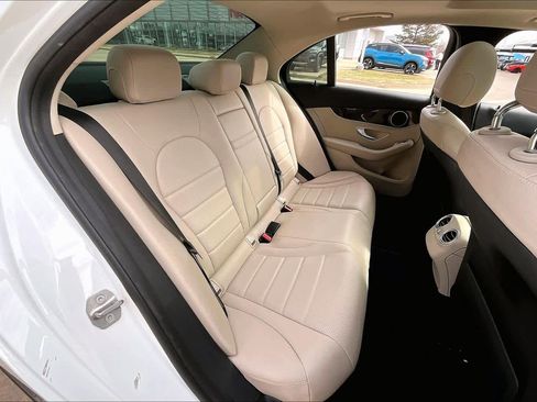 Used 2020 Mercedes-Benz C 300 4MATIC Sedan image 18