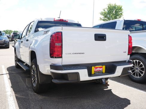 Used 2021 Chevrolet Colorado Z71 w/ Safety Package AWD/4WD image 4