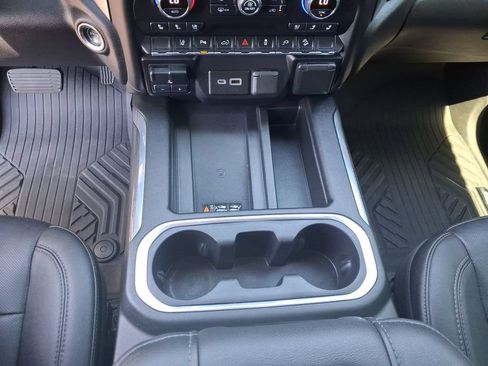 Used 2022 Chevrolet Silverado 2500 LTZ w/ LTZ Plus Package AWD/4WD image 14