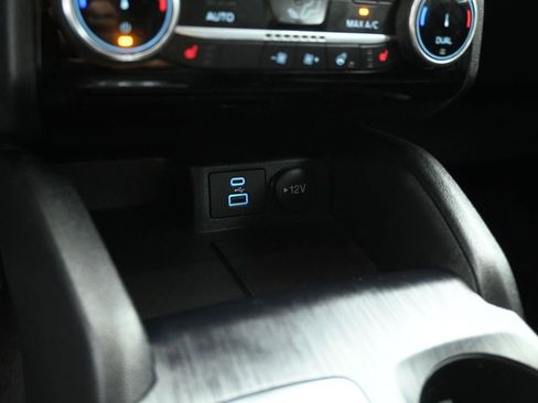 Certified 2022 Ford Escape SEL w/ Class II Trailer Tow Package image 18