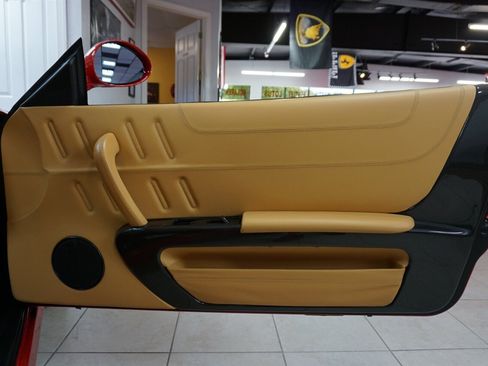 Used 2004 Ferrari 575M Maranello RWD image 18