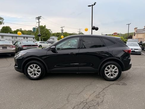 Used 2025 Ford Escape Active AWD/4WD image 9
