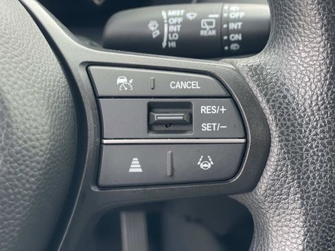 Certified 2025 Honda HR-V LX image 5