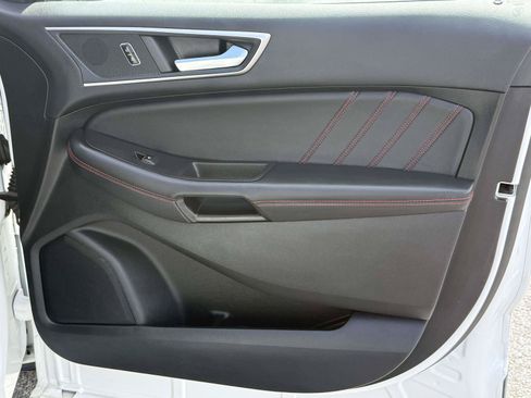Used 2022 Ford Edge ST-Line AWD/4WD image 7