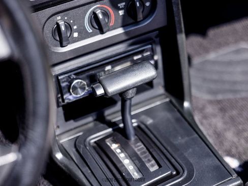 Used 1993 Ford Mustang LX RWD image 32