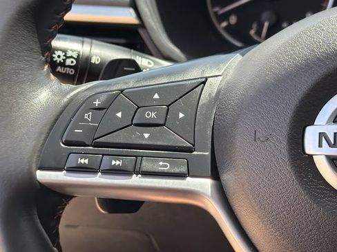 Used 2022 Nissan Altima 2.5 SR w/ Midnight Edition Package FWD image 29