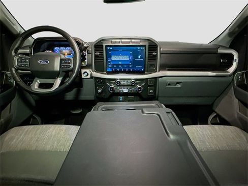 Certified 2022 Ford F150 XLT w/ Equipment Group 302A High image 9