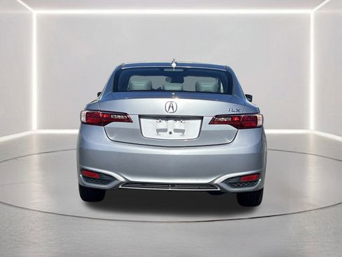 Used 2018 Acura ILX w/ AcuraWatch Plus Package image 23