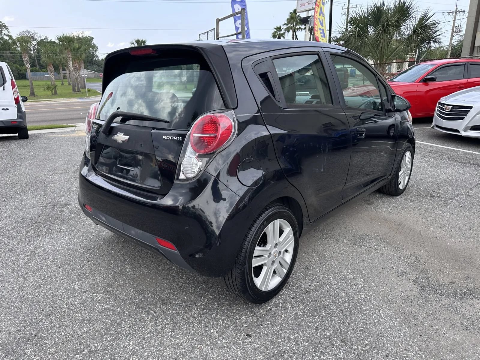 Used 2015 Chevrolet Spark LT FWD image 5