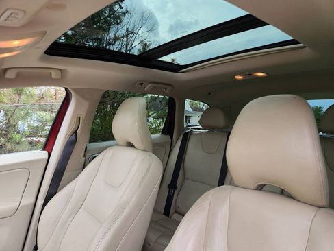 Used 2015 Volvo XC60 T5 Premier FWD image 19