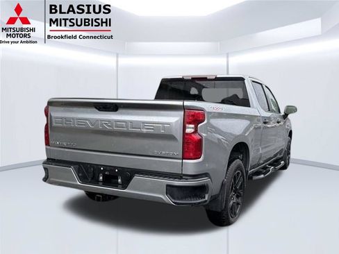Used 2024 Chevrolet Silverado 1500 Custom AWD/4WD image 12