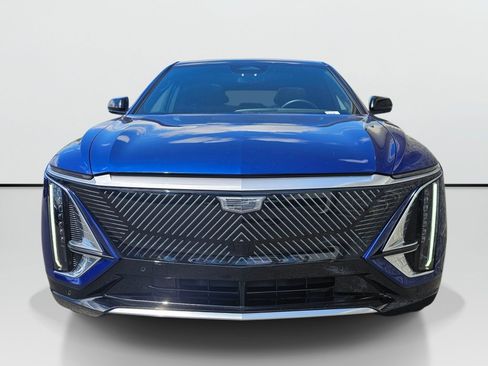 Certified 2024 Cadillac Lyriq Tech RWD image 12