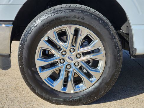 Used 2025 Ford F150 Lariat w/ Equipment Group 501A Mid image 20