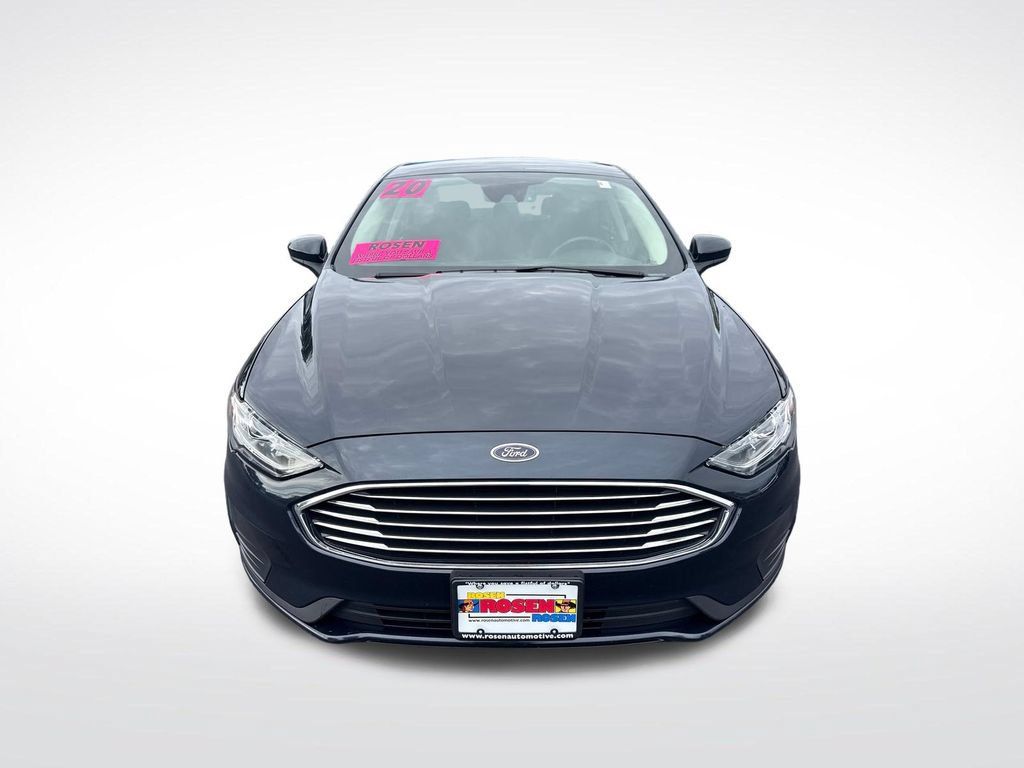 Used 2020 Ford Fusion SE FWD image 8