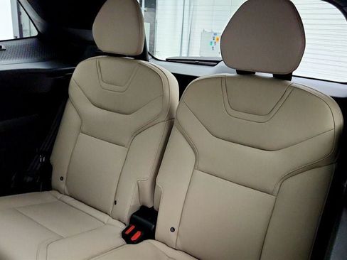 Used 2025 Volvo EX90 Plus AWD/4WD image 22