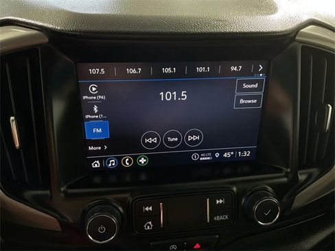 Used 2023 GMC Terrain AT4 image 21