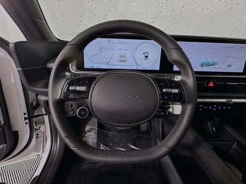 Used 2024 Hyundai Ioniq 6 SE image 15