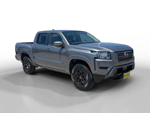 Used 2024 Nissan Frontier SV AWD/4WD image 7