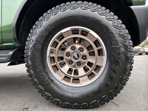 New 2025 Ford Bronco Big Bend image 7